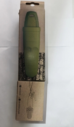 Нож Morakniv Eldris (нерж. сталь, зеленый, ножны, шнурок, огниво, 12633)