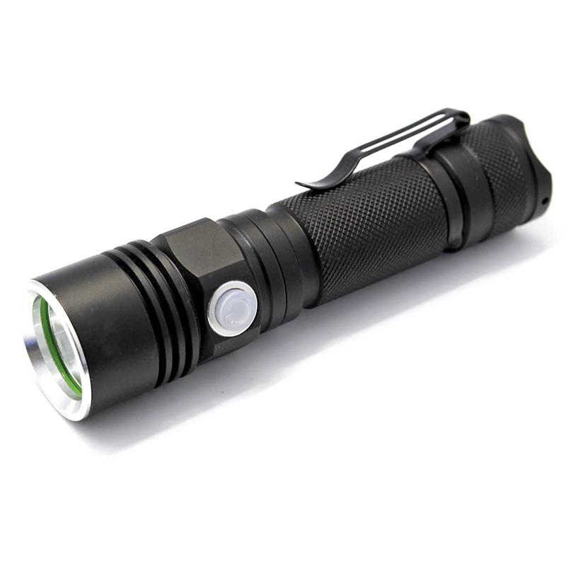 Soshine TC10 USB (ЗУ, 1x18650 в компл 1500mAh,  XPE, 200lm)