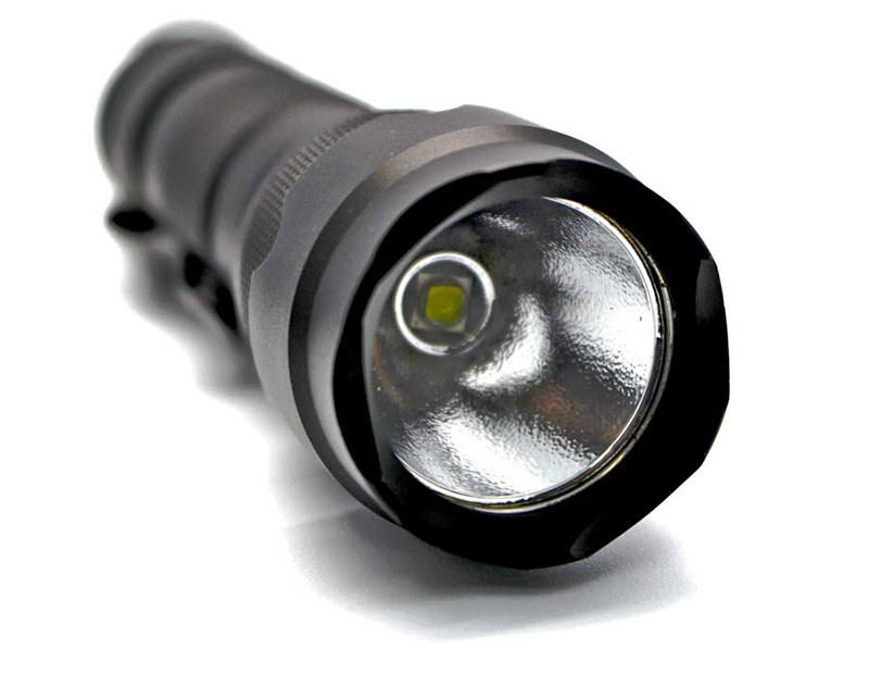 Soshine TC4 (XM-L2, 900lm, 1x18650)